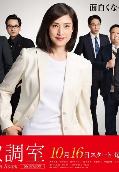 【私拍泄密】模特拍照时色诱摄影师，忍不住诱惑两人接吻做爱 - 2Libra